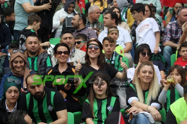 Sakaryaspor-Niğde maçı fotoğrafları