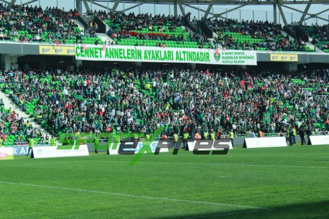 Sakaryaspor-Niğde maçı fotoğrafları
