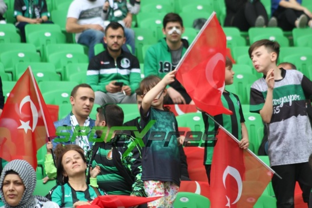Sakaryaspor-Niğde maçı fotoğrafları