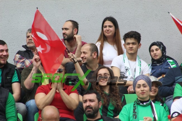 Sakaryaspor-Niğde maçı fotoğrafları