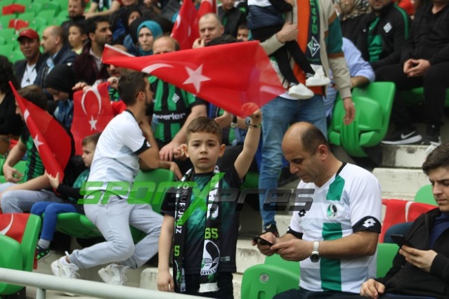 Sakaryaspor-Niğde maçı fotoğrafları
