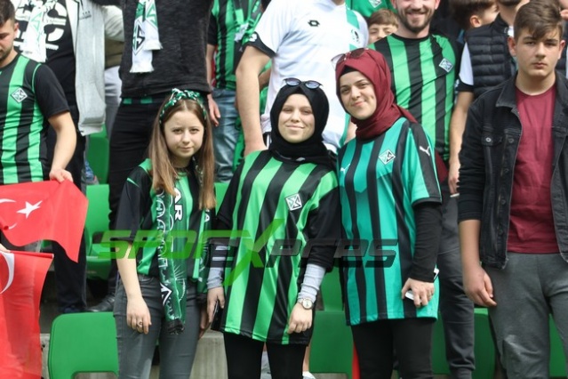 Sakaryaspor-Niğde maçı fotoğrafları