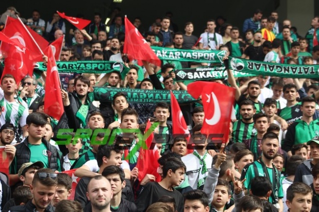 Sakaryaspor-Niğde maçı fotoğrafları