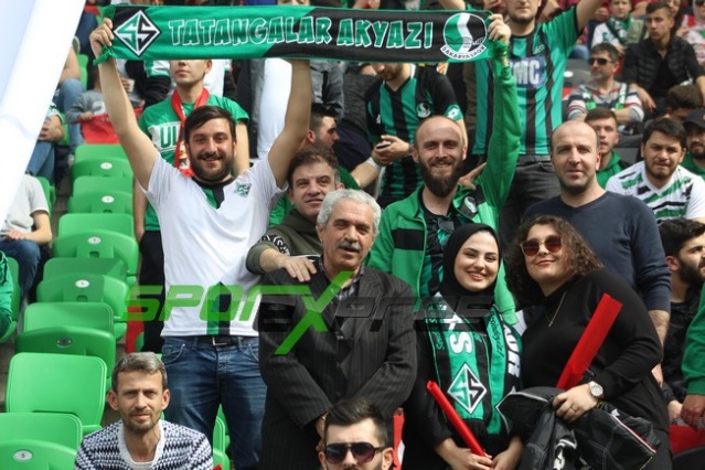 Sakaryaspor-Niğde maçı fotoğrafları