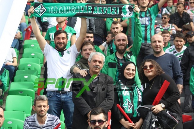 Sakaryaspor-Niğde maçı fotoğrafları