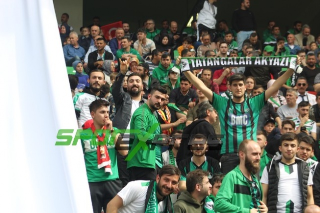 Sakaryaspor-Niğde maçı fotoğrafları