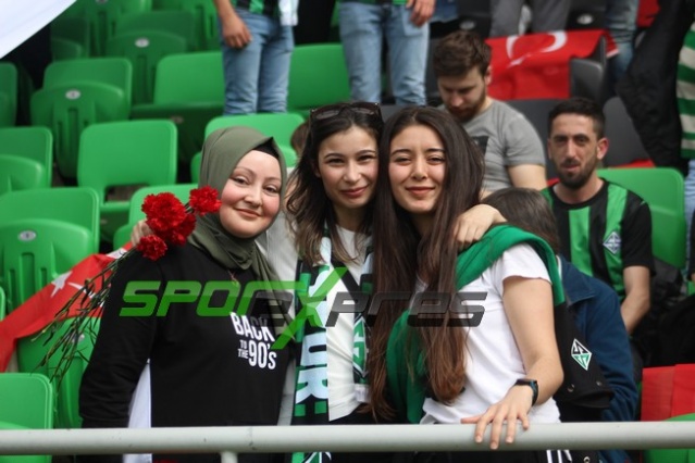 Sakaryaspor-Niğde maçı fotoğrafları