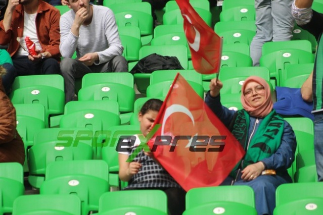 Sakaryaspor-Niğde maçı fotoğrafları