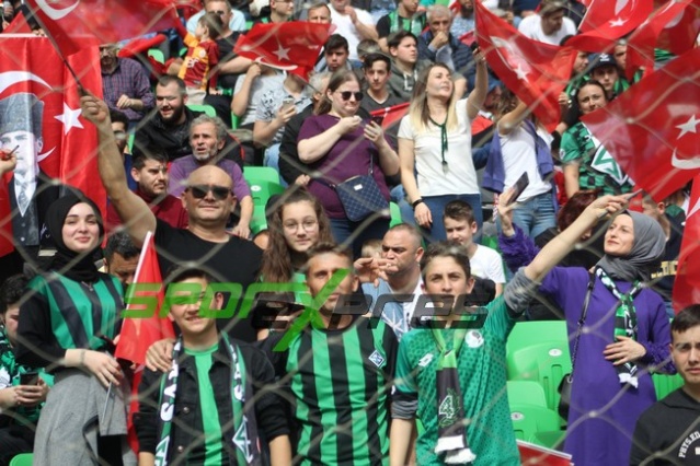 Sakaryaspor-Niğde maçı fotoğrafları