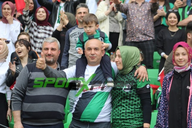 Sakaryaspor-Niğde maçı fotoğrafları