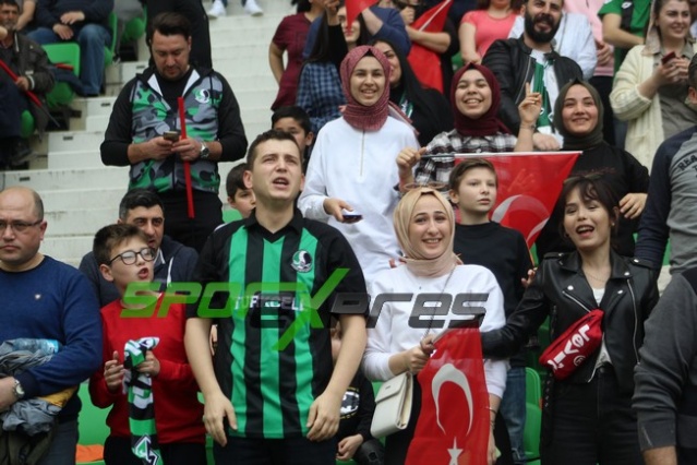 Sakaryaspor-Niğde maçı fotoğrafları