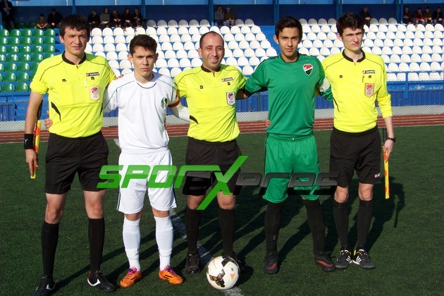 U16'lar son dakikada yıkıldı