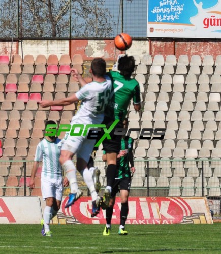 Sakaryaspor - Ünyespor:1-1
