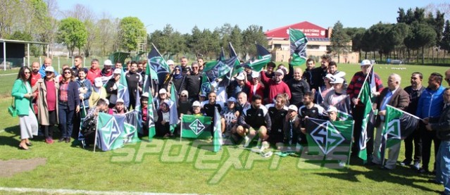 Sakaryaspor’a moral desteği