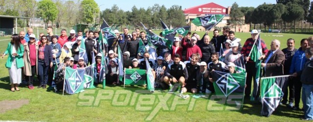 Sakaryaspor’a moral desteği