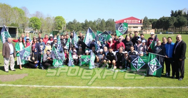 Sakaryaspor’a moral desteği