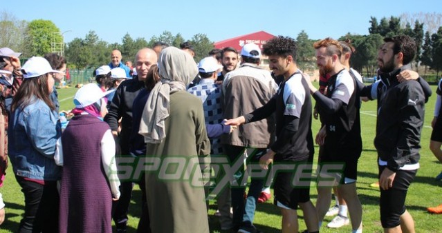 Sakaryaspor’a moral desteği