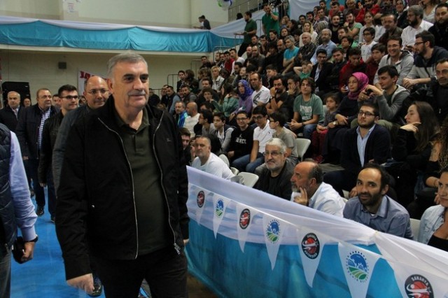 Sakarya Büyükşehir-Trabzonspor:87-82