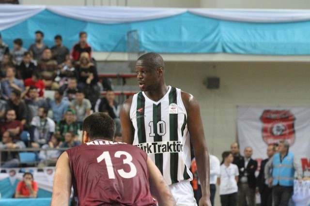 Sakarya Büyükşehir-Trabzonspor:87-82