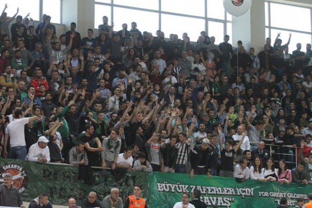 Sakarya Büyükşehir-Trabzonspor:87-82