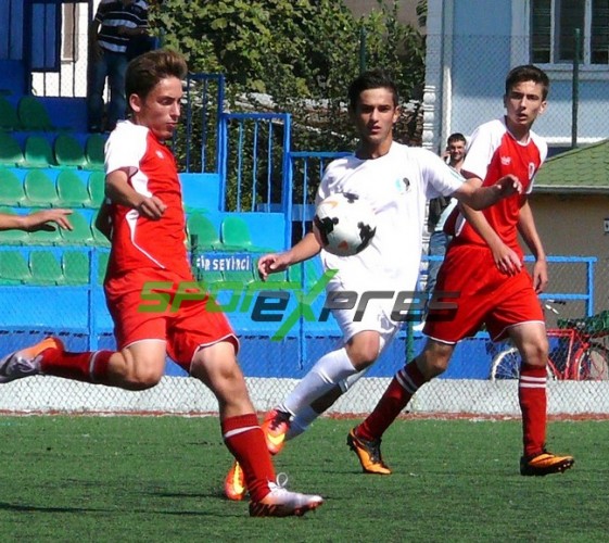 Sakaryaspor -Sancaktepe Belediye: 2-1 (U16)