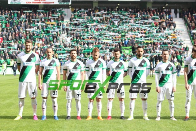 ﻿Sakaryaspor-Şanlıurfaspor:4-0