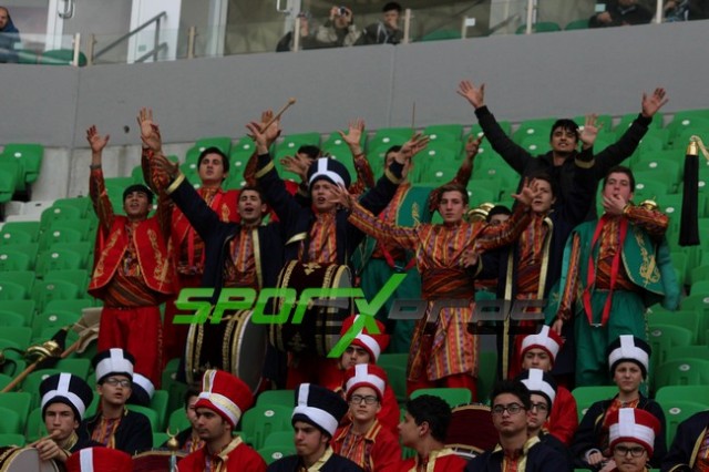 ﻿Sakaryaspor-Şanlıurfaspor:4-0