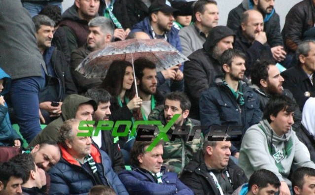 ﻿Sakaryaspor-Şanlıurfaspor:4-0