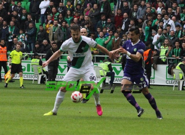 ﻿Sakaryaspor-Şanlıurfaspor:4-0