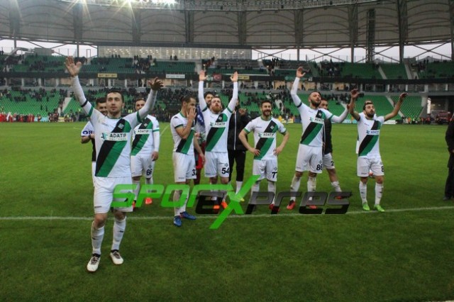 ﻿Sakaryaspor-Şanlıurfaspor:4-0