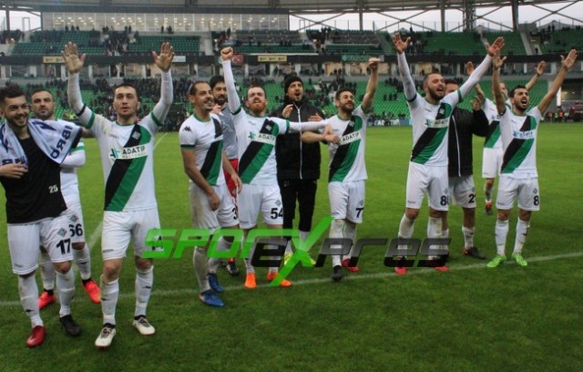 ﻿Sakaryaspor-Şanlıurfaspor:4-0