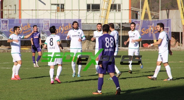 Yomraspor-Sakaryaspor: 1-2