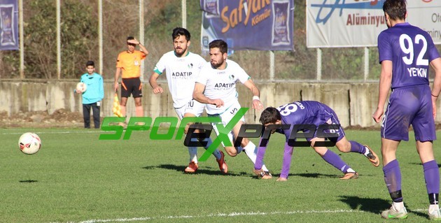 Yomraspor-Sakaryaspor: 1-2