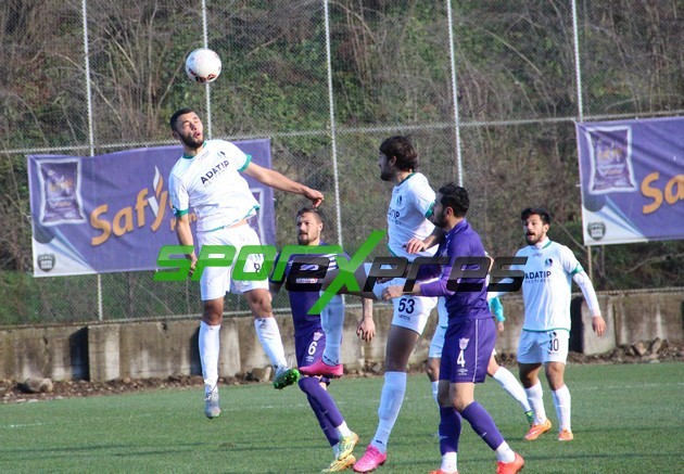 Yomraspor-Sakaryaspor: 1-2