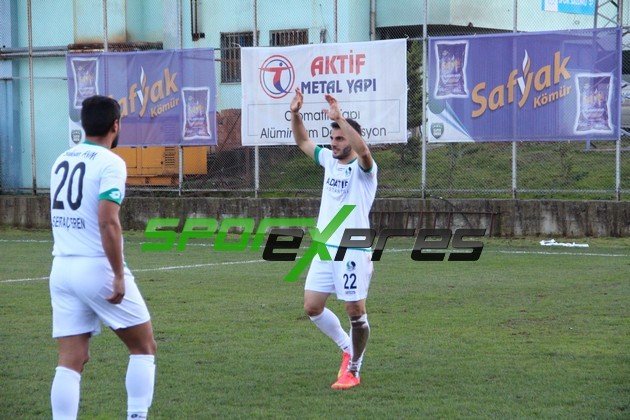 Yomraspor-Sakaryaspor: 1-2