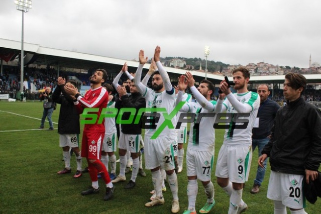 Sarıyer-Sakaryaspor: 1-1 (MS)