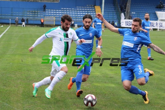 Sarıyer-Sakaryaspor: 1-1 (MS)