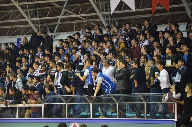 Liseler Basketbol'da Şampiyon Enka