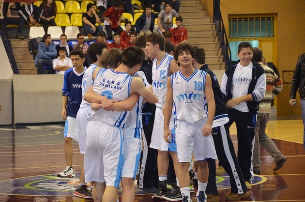Liseler Basketbol'da Şampiyon Enka