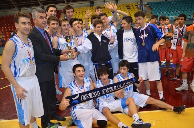 Liseler Basketbol'da Şampiyon Enka