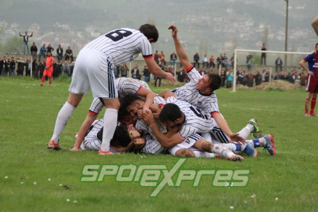Şampiyon Geyvespor