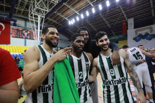 Sakarya Büyükşehir Basket Süper Lige yükseldi