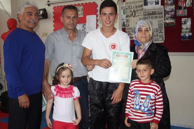 Kick  Boks'da terfi heyecanı yaşandı
