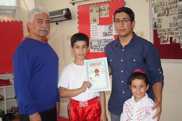 Kick  Boks'da terfi heyecanı yaşandı