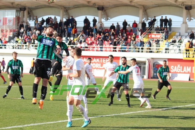 Sancaktepe-Sakaryaspor maçı fotoğrafları