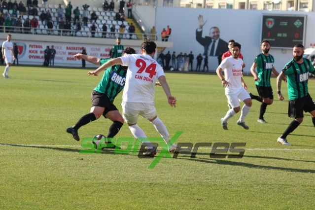 Sancaktepe-Sakaryaspor maçı fotoğrafları