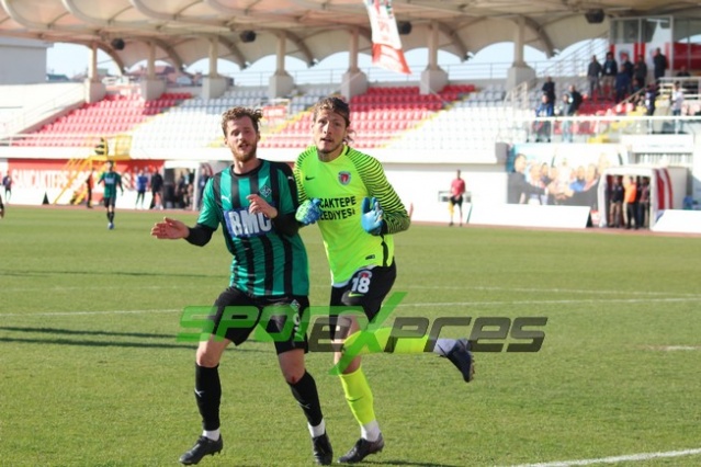 Sancaktepe-Sakaryaspor maçı fotoğrafları