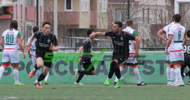 Sapanca Akademi-Alaağaçspor:2-1
