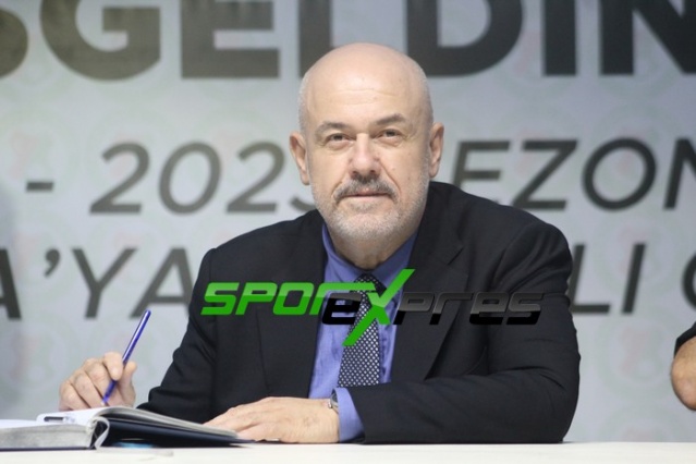 Sapancaspor imza töreni yaptı