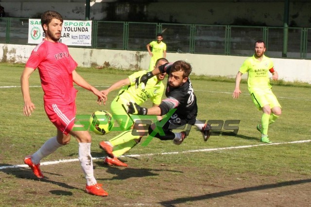 Sapanca Gençlikspor-Kalaycıspor:1-0